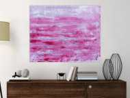 Abstraktes Acrylbild in rosa und weiß mit hellen Farben